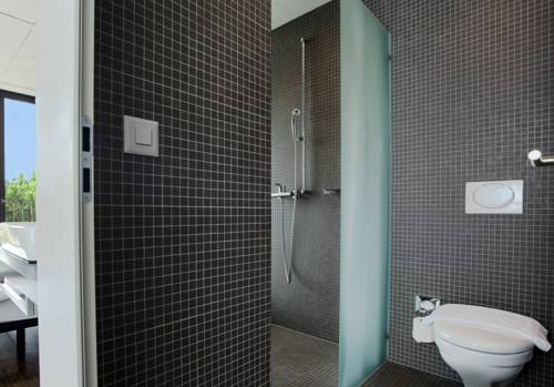 Imagen de la habitación del Hotel Kreuzlingen Am Hafen. Foto 13