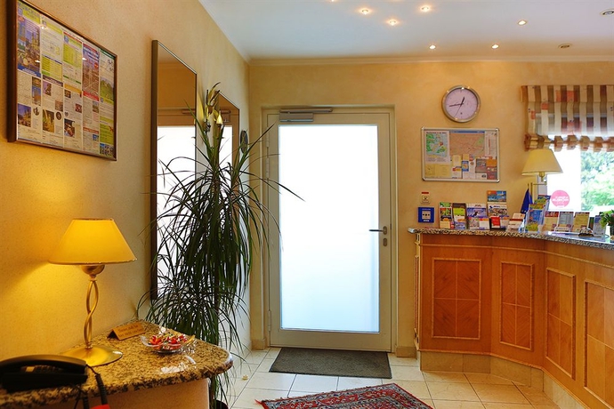 Imagen de los interiores del Hotel Kriemhild Am Hirschgarten. Foto 9