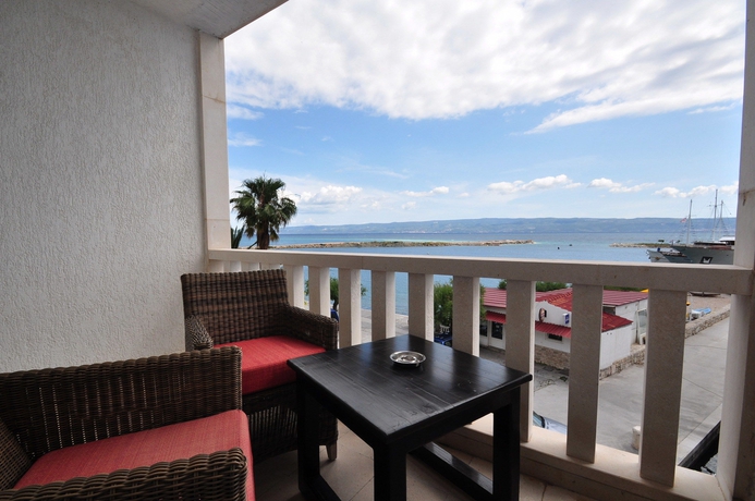 Imagen de la habitación del Hotel Krilo. Foto 13