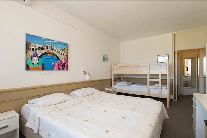 Imagen de la habitación del Hotel Krim Bled. Foto 13