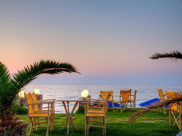 Imagen general del Hotel Krini Beach Hotel. Foto 13