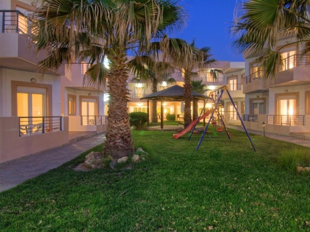 Imagen general del Hotel Krini Beach Hotel. Foto 14