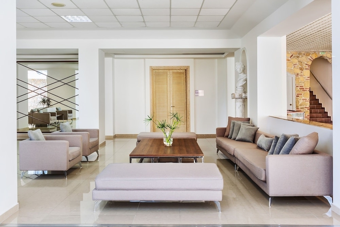 Imagen de los interiores del Hotel Kriopigi. Foto 19