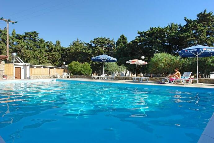 Imagen general del Hotel Krios Beach Camping. Foto 7