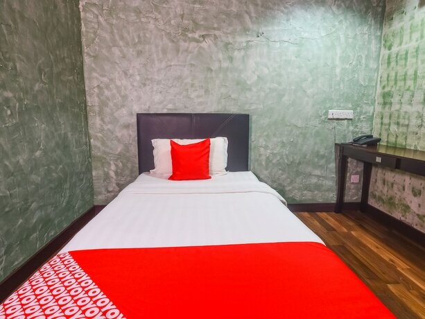 Imagen de la habitación del Hotel Kris Lodge. Foto 4