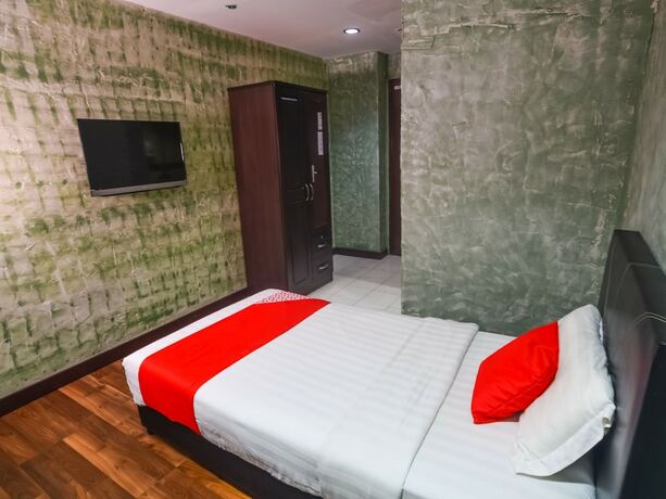 Imagen de la habitación del Hotel Kris Lodge. Foto 5