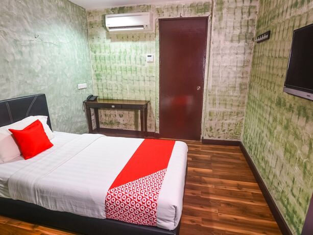 Imagen de la habitación del Hotel Kris Lodge. Foto 11