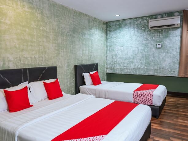 Imagen de la habitación del Hotel Kris Lodge. Foto 14