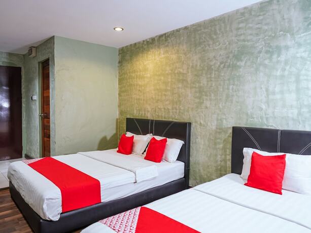 Imagen de la habitación del Hotel Kris Lodge. Foto 16