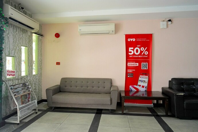Imagen de los interiores del Hotel Kris Lodge. Foto 19