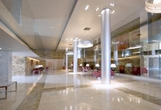 Imagen de los interiores del Hotel Kris Parque Astur. Foto 8