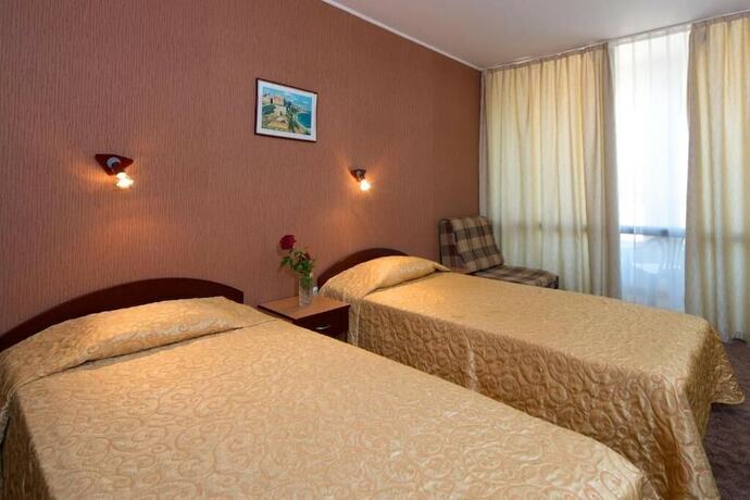 Imagen general del Hotel Kris, Smolyan. Foto 11