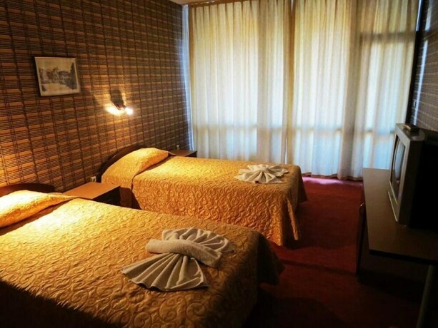 Imagen general del Hotel Kris, Smolyan. Foto 13