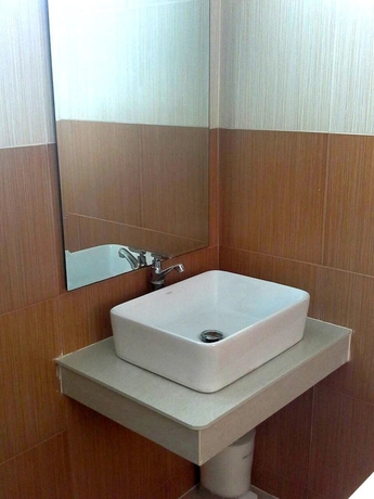 Imagen de la habitación del Hotel Krisada Beach Resort. Foto 17