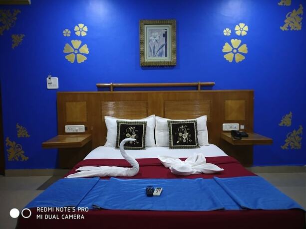 Imagen general del Hotel Krish Holiday Inn. Foto 1