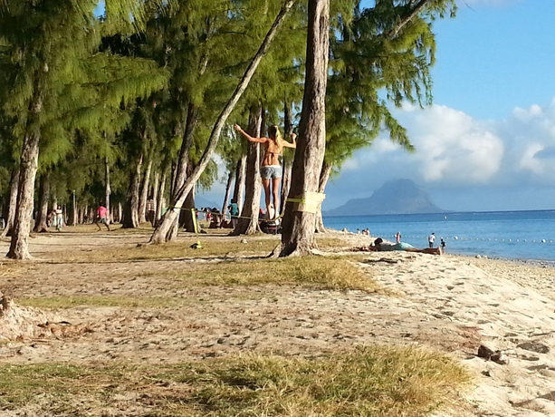 Imagen de los exteriores del Hotel Krishangel Beach Apartment. Foto 13