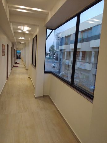 Imagen de los interiores del Hotel Krishna, Anand. Foto 12