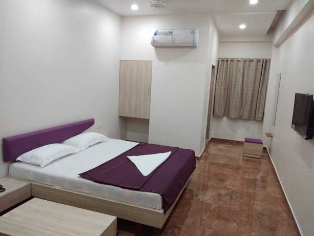 Imagen de la habitación del Hotel Krishna, Anand. Foto 5