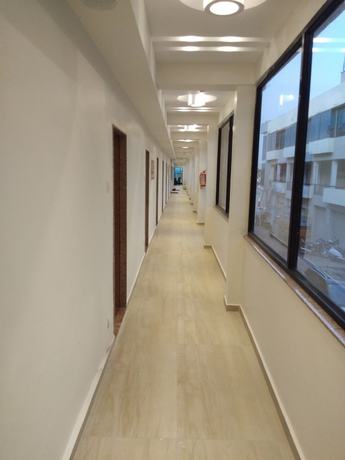 Imagen de los interiores del Hotel Krishna, Anand. Foto 14