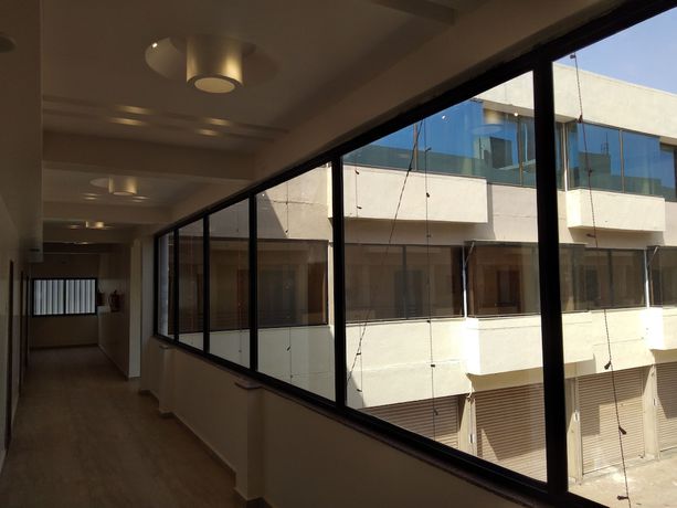 Imagen de los interiores del Hotel Krishna, Anand. Foto 19