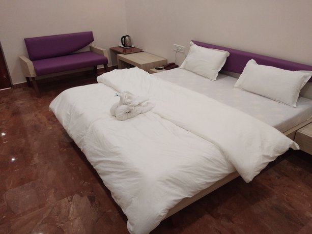 Imagen de la habitación del Hotel Krishna, Anand. Foto 7