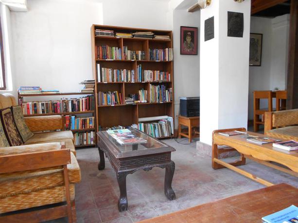 Imagen de los interiores del Hotel Krishna House. Foto 10