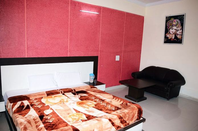 Imagen de la habitación del Hotel Krishna International, Vrindavan. Foto 5