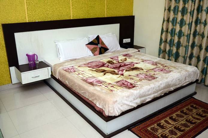 Imagen de la habitación del Hotel Krishna International, Vrindavan. Foto 9