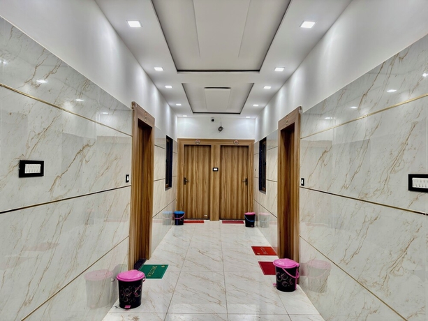 Imagen de los interiores del Hotel Krishna Kripa Palace. Foto 9
