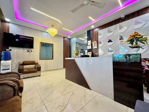Imagen de los interiores del Hotel Krishna Kripa Palace. Foto 13
