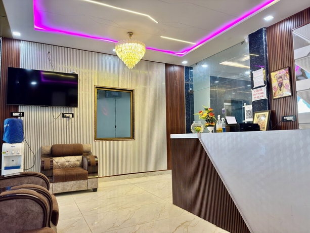 Imagen de los interiores del Hotel Krishna Kripa Palace. Foto 14