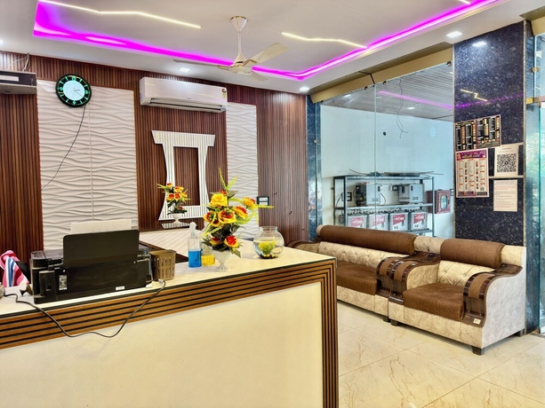 Imagen de los interiores del Hotel Krishna Kripa Palace. Foto 15