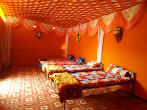 Imagen de la habitación del Hotel Krishna Kumbh Cottage. Foto 7