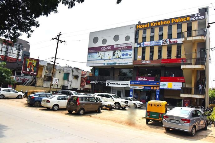 Imagen general del Hotel Krishna Palace, Anand. Foto 3