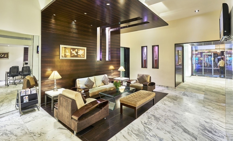 Imagen de los interiores del Hotel Krishna Palace. Foto 16