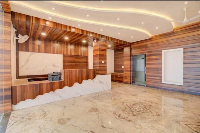 Imagen de los interiores del Hotel Krishna Raj. Foto 15