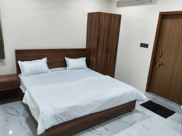 Imagen de la habitación del Hotel Krishna Residency By Vrindavan Stays. Foto 6
