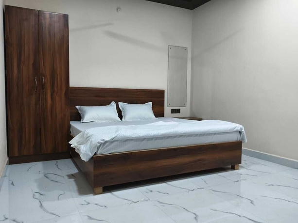 Imagen de la habitación del Hotel Krishna Residency By Vrindavan Stays. Foto 10
