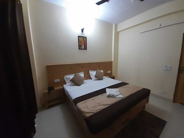 Imagen de la habitación del Hotel Krishna Rishikesh. Foto 4
