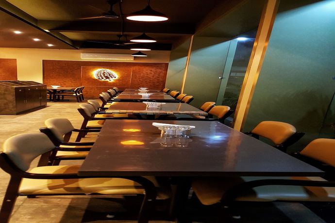 Imagen del bar/restaurante del Hotel Krishna, Silvassa. Foto 6