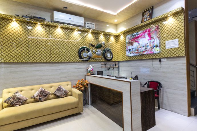 Imagen de los interiores del Hotel Krishnas By Urban Galaxy. Foto 17