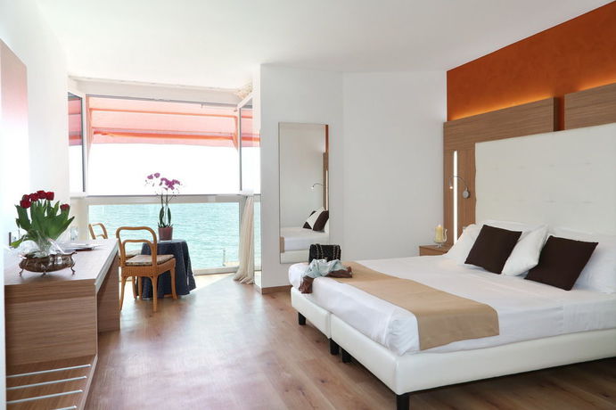 Imagen de la habitación del Hotel Kriss Internazionale. Foto 9