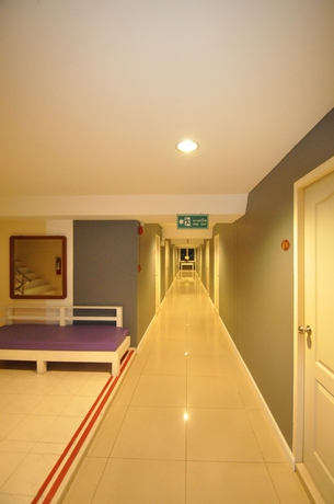 Imagen de los interiores del Hotel Kriss Residence. Foto 15