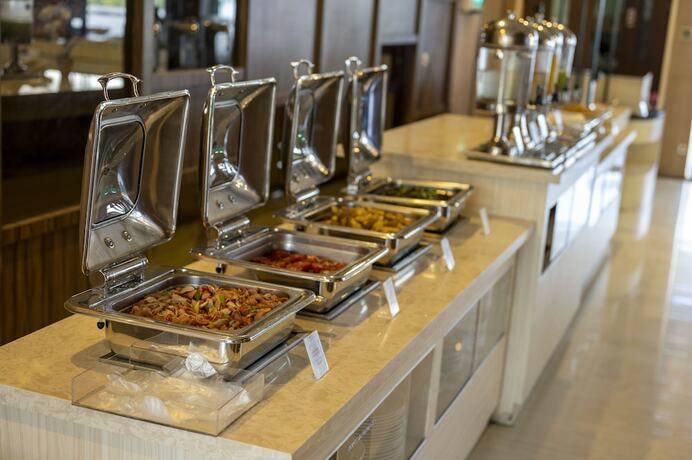 Imagen del bar/restaurante del Hotel Kristal Kupang. Foto 18