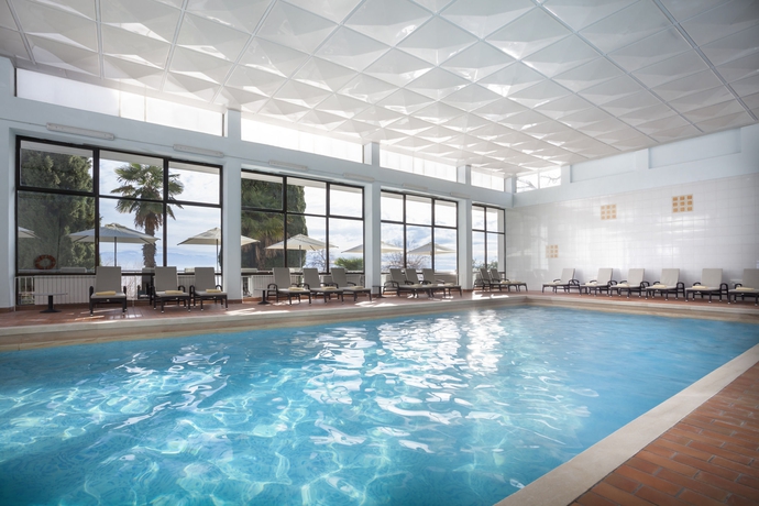 Imagen de la piscina del Hotel Kristal - Liburnia. Foto 15