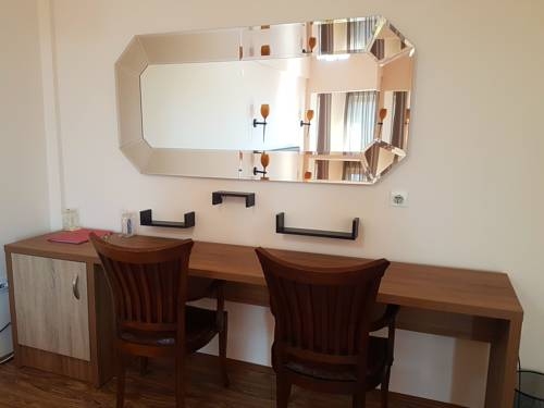 Imagen de la habitación del Hotel Kristal Palas. Foto 7