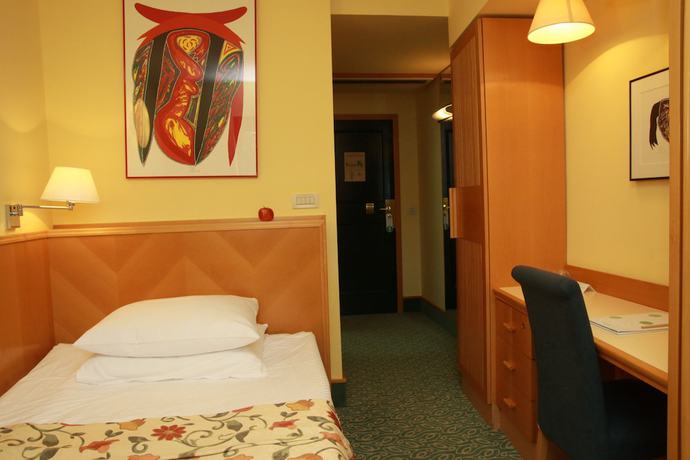 Imagen de la habitación del Hotel Kristal - Terme Krka. Foto 4