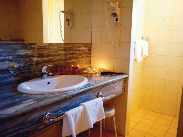 Imagen de la habitación del Hotel Kristal - Terme Krka. Foto 11