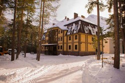 Imagen general del Hotel Kristall 139. Foto 3