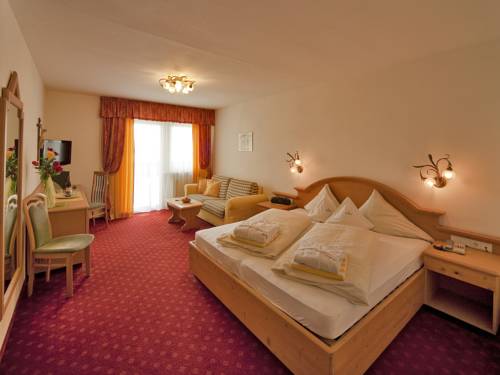 Imagen de la habitación del Hotel Kristall, Casteldarne. Foto 15